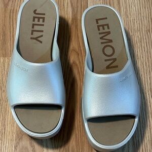Lemon Jelly Fiorella Desert Platform Slides- Size 40 (9.5-10) - Made for Comfort